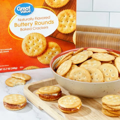 Great Value Baked Buttery Round Crackers, 13.7 oz